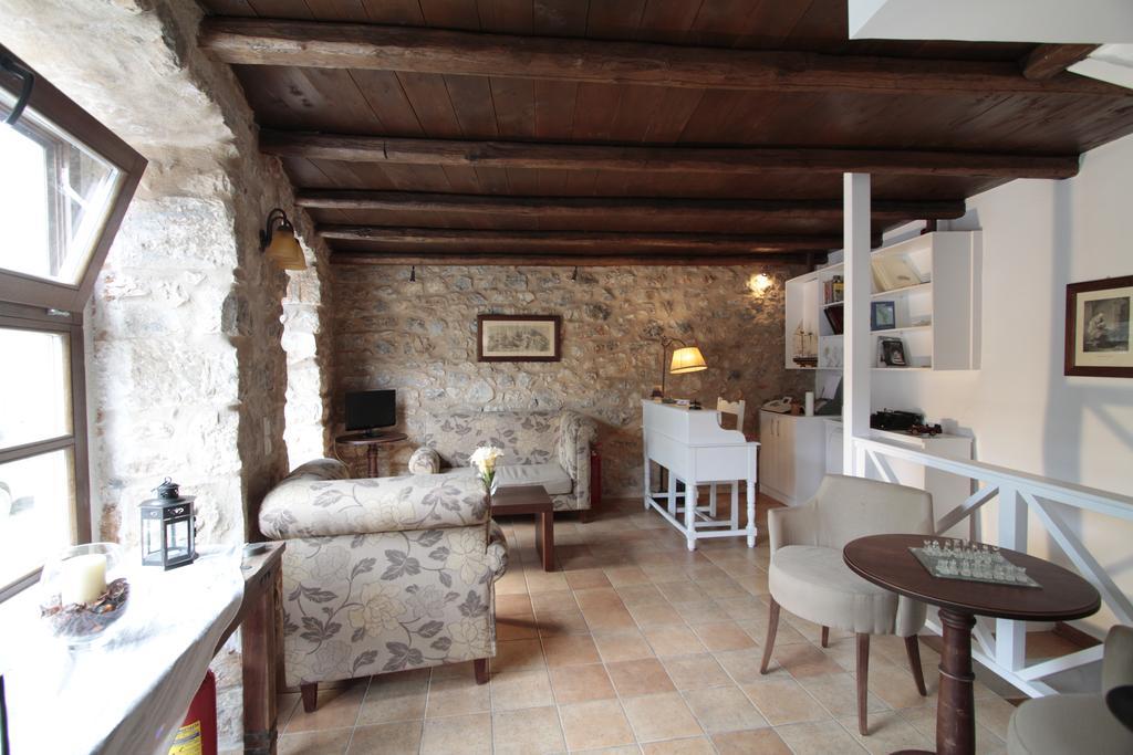 Trapela Areopolis, Boutique Hotel Exterior photo
